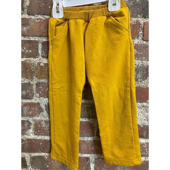 XIRUBABY Toothless Black Dragon Sweater Shirt and Gold Sweatpants Toddler Size 1 - Picture 3 of 10